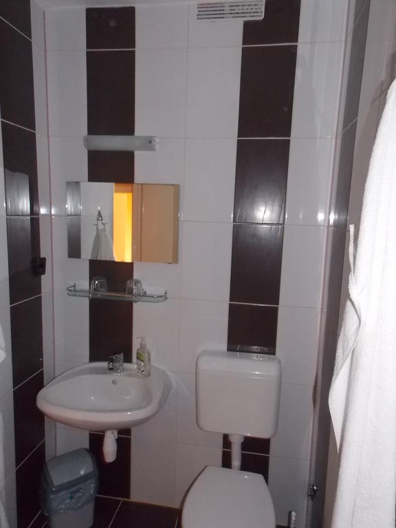 Hotel Family Balatonföldvár Екстериор снимка