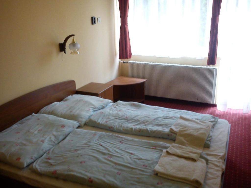 Hotel Family Balatonföldvár Екстериор снимка