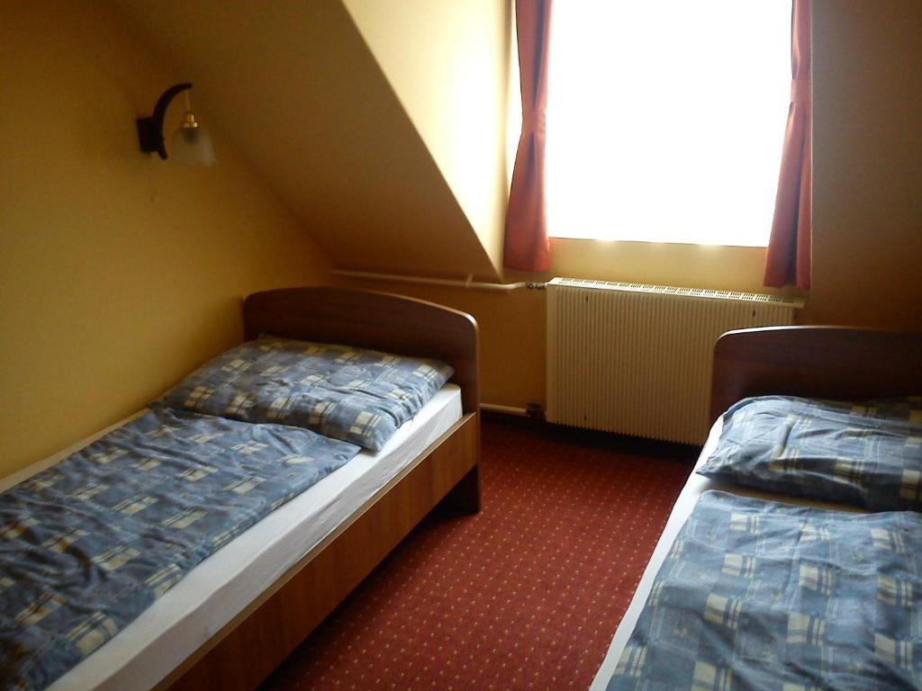 Hotel Family Balatonföldvár Екстериор снимка